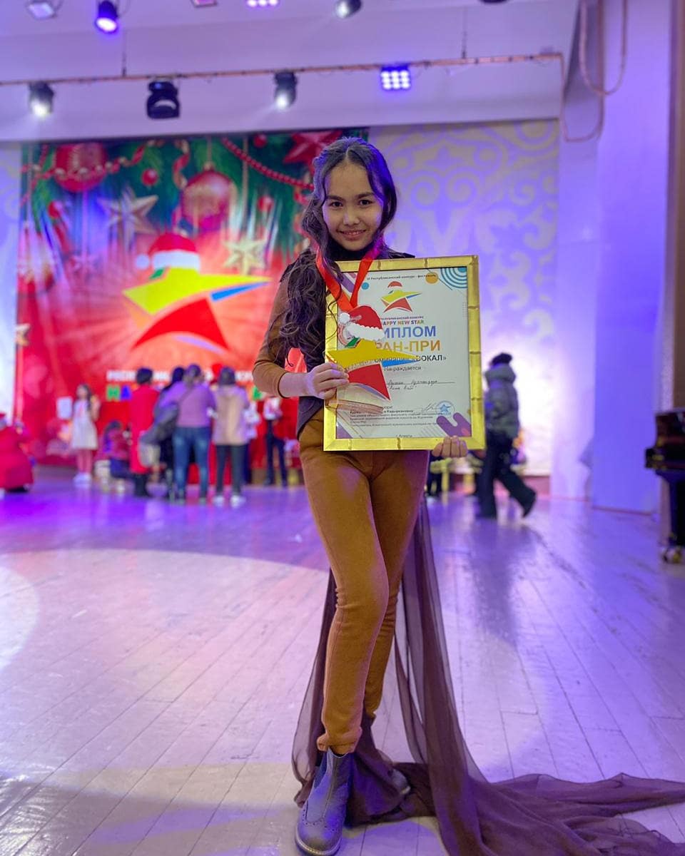 "HAPPY NEW STAR" ІІІ республикалық конкурс-фестивалі