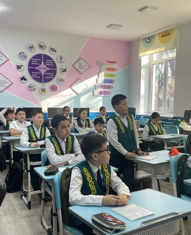 17 наурыз 2025 жылы мектепте “Наурыз – жыл басы” тақырыбында тәрбие сағаттары ұйымдастырылды.