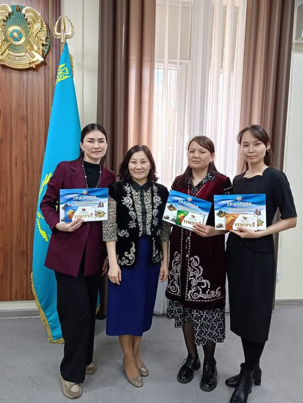 Ұлттық спорт күніне орай лицейімізде ұстаздар мен оқушылар арасында тоғызқұмалақ ойынынан жарыс ұйымдастырылды