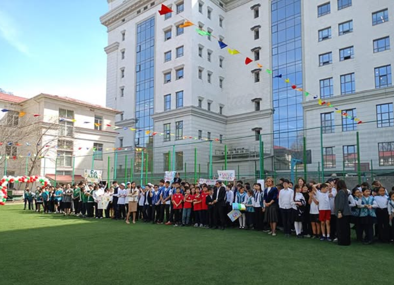 Лицейімізде “ҰЛТТЫҚ ОЙЫНДАР ЭСТАФЕТАСЫ” өткізілді