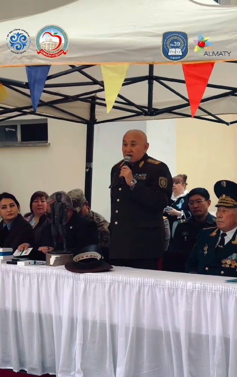 «Ұлы Жеңістің жаңғырығы» атты Кеңес Одағының батырлары атындағы мектептердің III халықаралық слетінде бірнеше марапаттарға ие болдық: