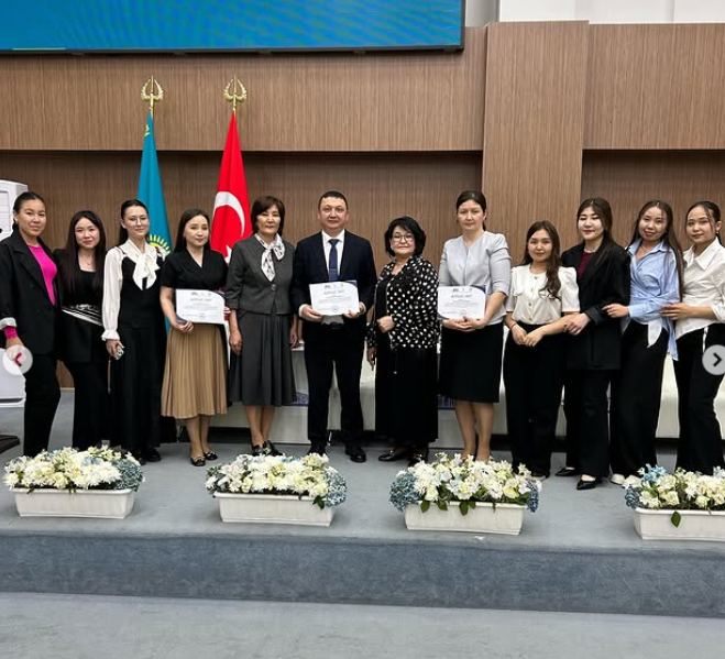«Болашақ мұғалімнің кәсіби және тұлғалық дамуына педагогикалық практиканың әсері» тренингі
