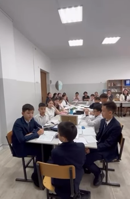 Ашық сабақтар айлығы