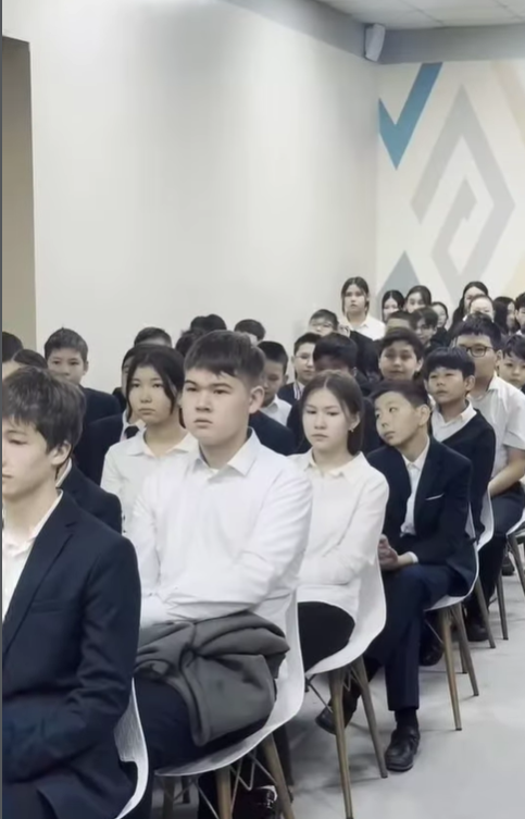 Құқықтық мәдениетін арттыру, тәртіп пен қауіпсіздік талаптарын түсіндіру мақсатында тәрбие сағаты өткізілді