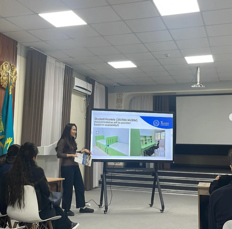 «Study First» компаниясымен және Xiamen University  түлегі Нұрқуатпен кездесулер өтті