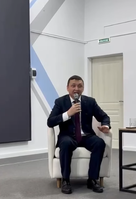 “Менің атым - Қожа” хикасына талдау жасады.